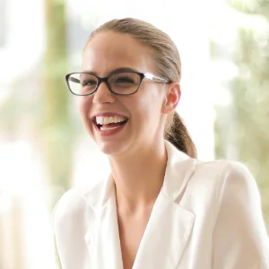 Smiling young woman wearing glasses